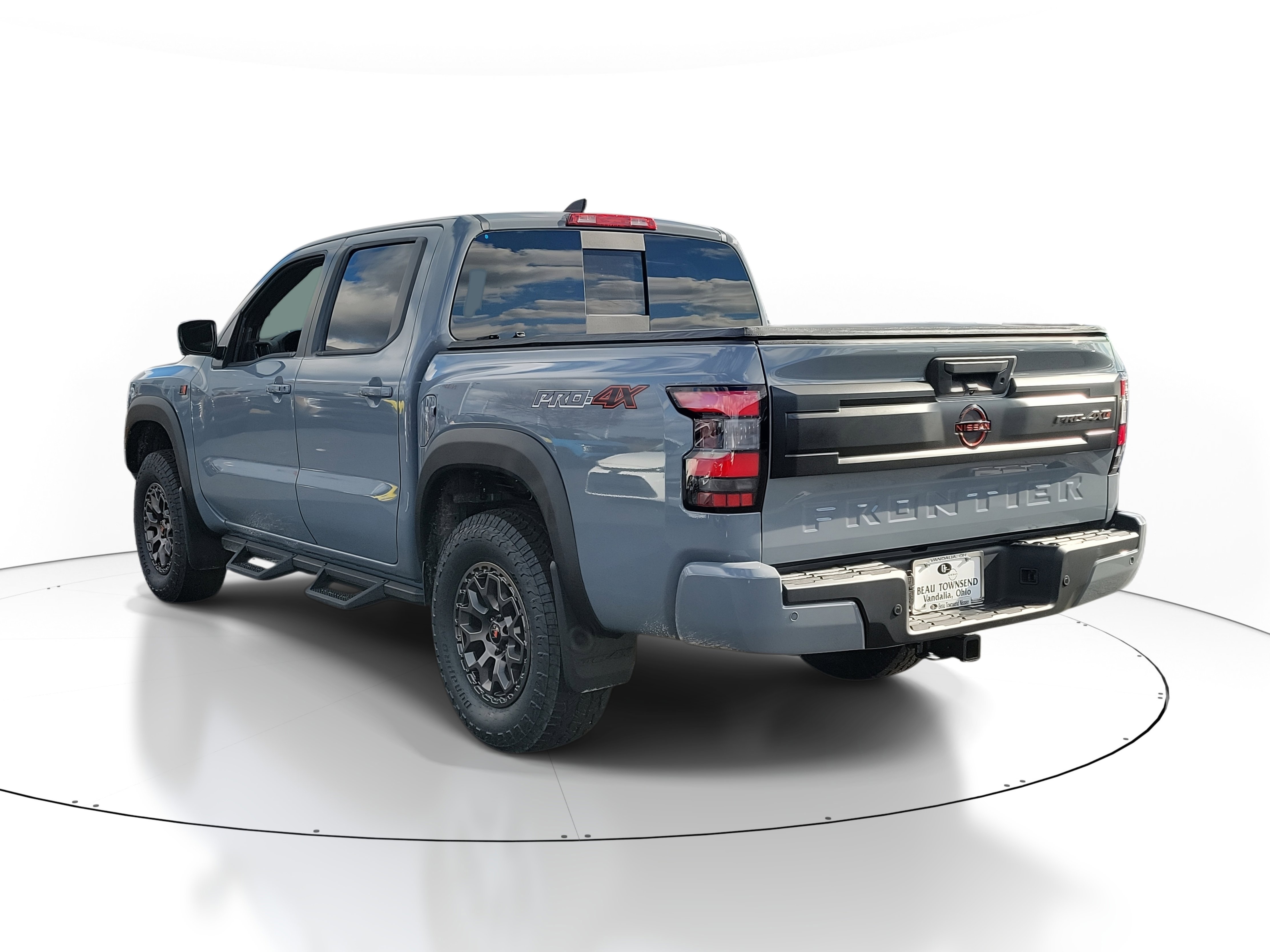 New 2026 Nissan Frontier PRO-4X w/ Pro Premium Package image 3