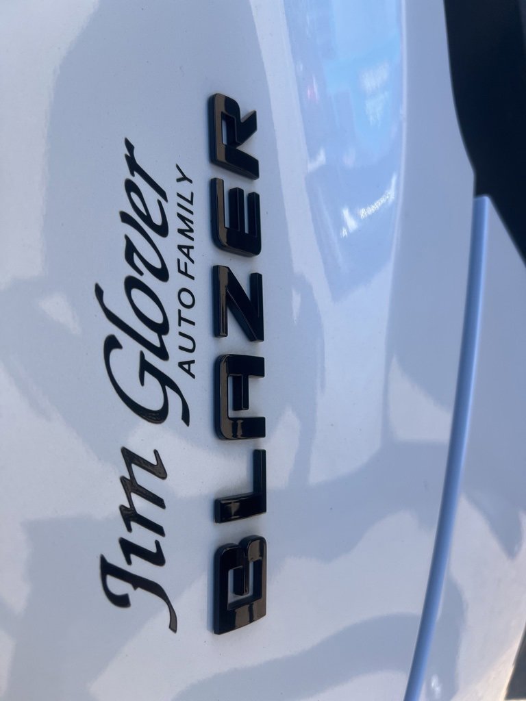 Used 2023 Chevrolet Blazer Premier w/ Driver Confidence II Package image 15