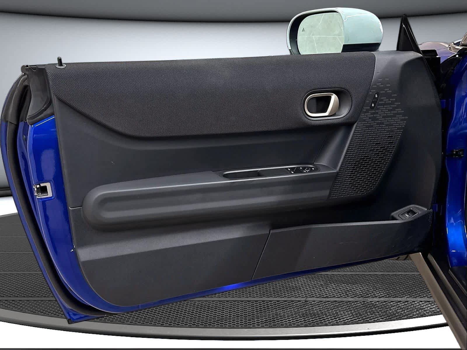 Used 2025 MINI Cooper S FWD image 22