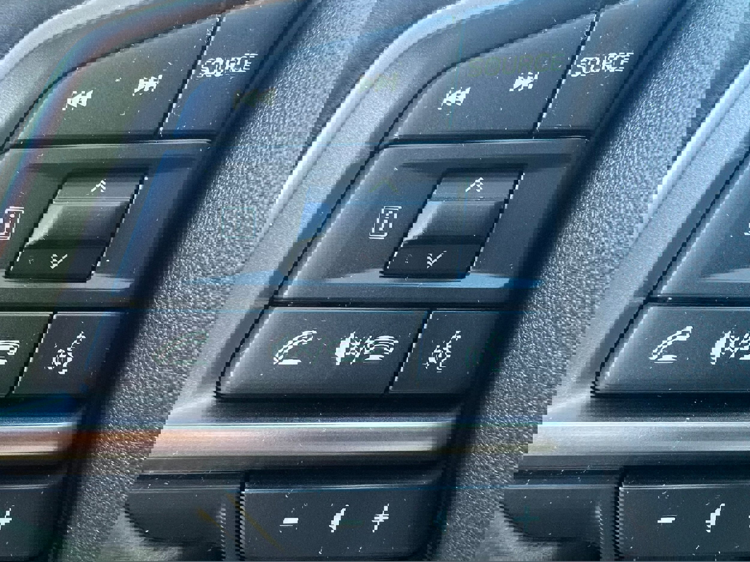 Used 2025 Subaru Outback Premium w/ Popular Package #1A image 21