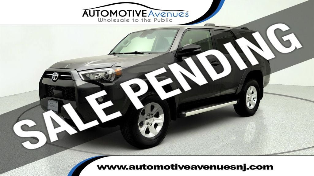 Used 2023 Toyota 4Runner SR5 Premium w/ Moonroof Package