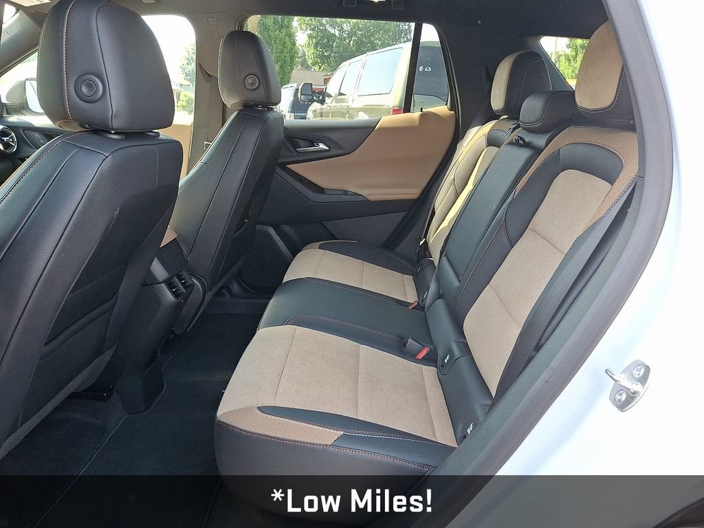 Used 2026 Chevrolet Equinox ACTIV AWD/4WD image 13