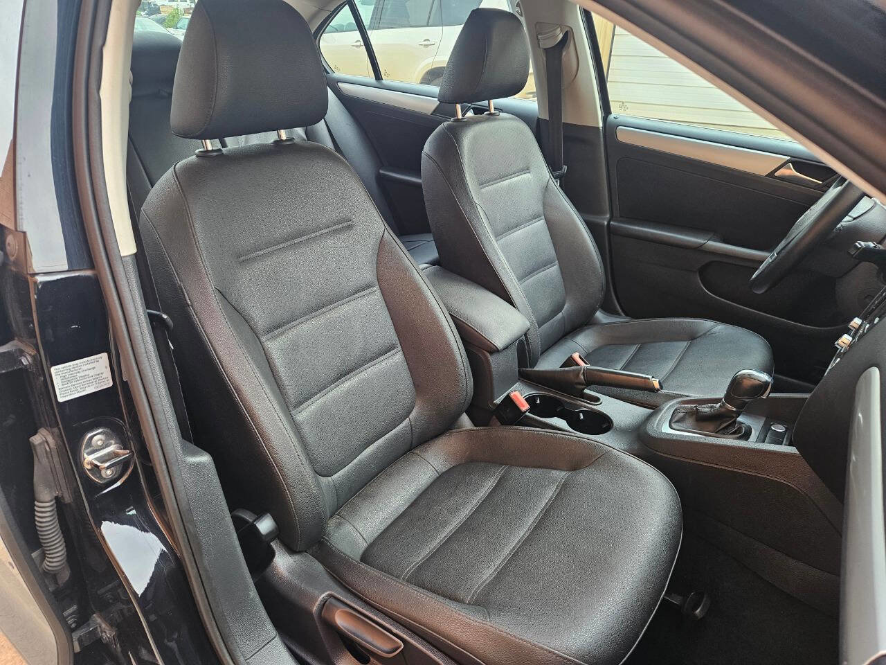 Used 2012 Volkswagen Jetta TDI image 13