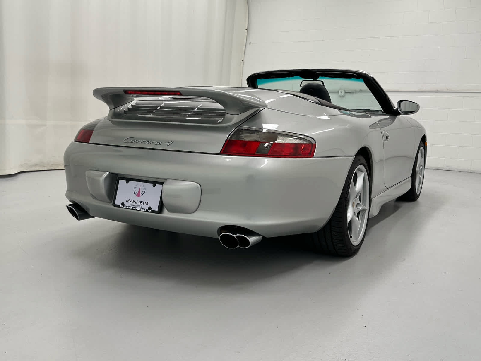 Used 2003 Porsche 911 Carrera 4 AWD/4WD image 6
