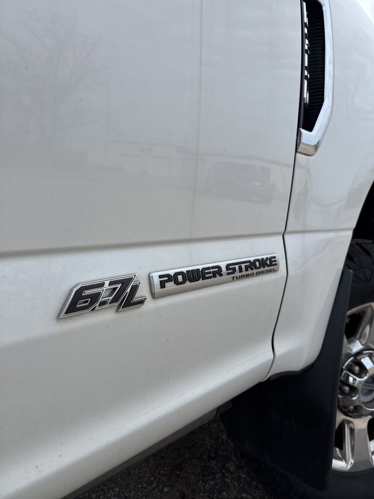 Used 2020 Ford F350 Platinum w/ FX4 Off-Road Package image 8