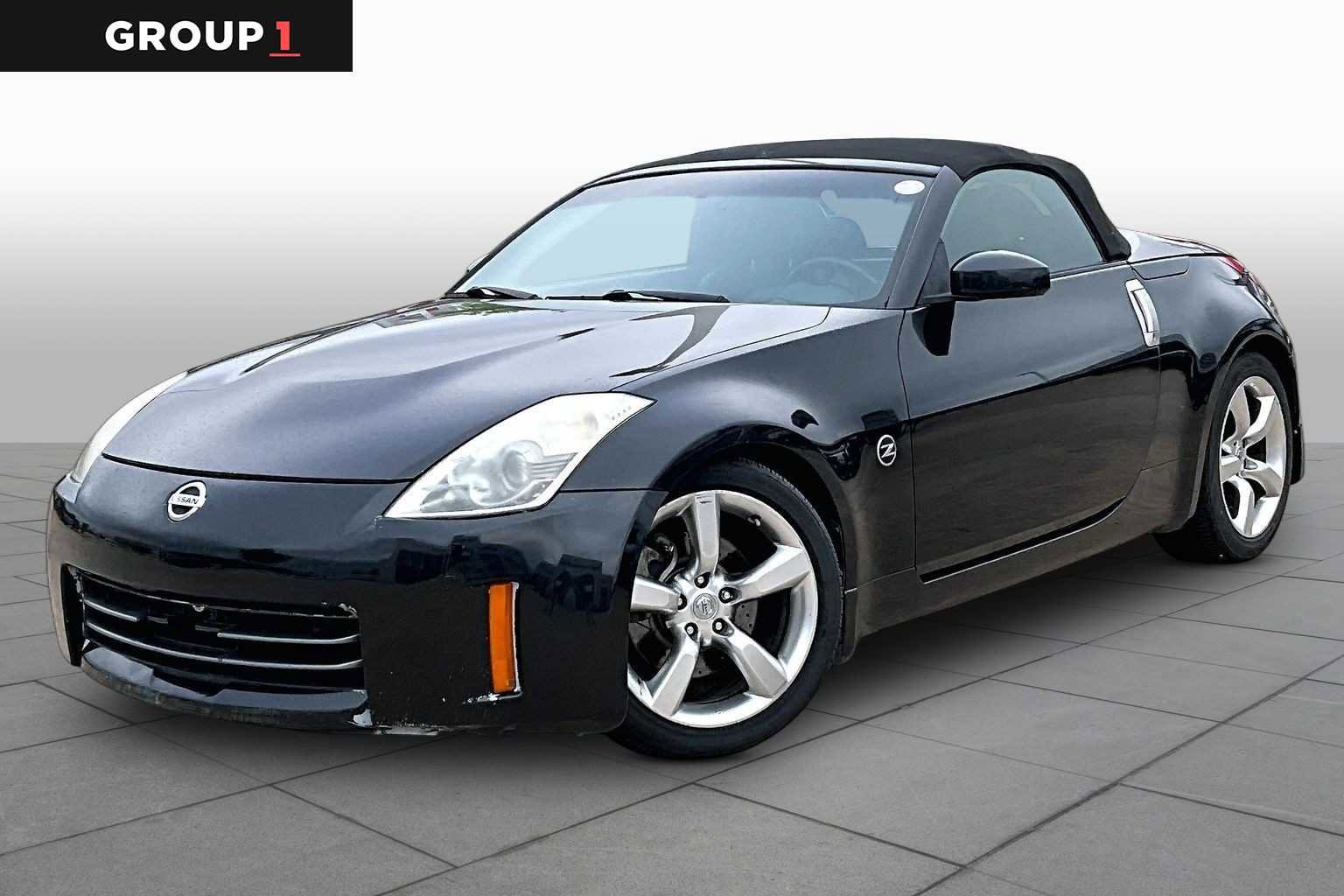 Used 2008 Nissan 350Z Touring RWD image 1