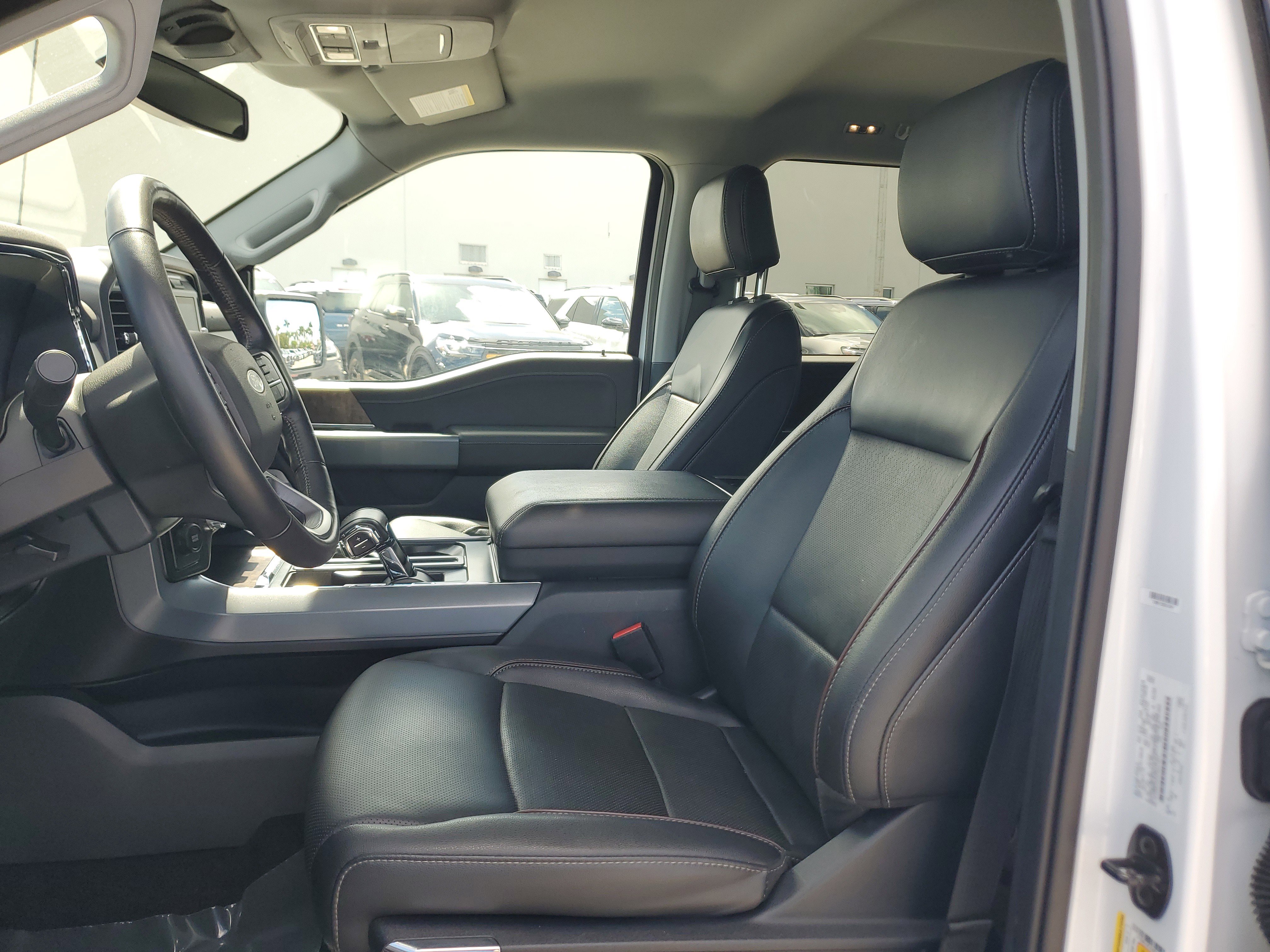 Used 2023 Ford F150 Lariat image 12