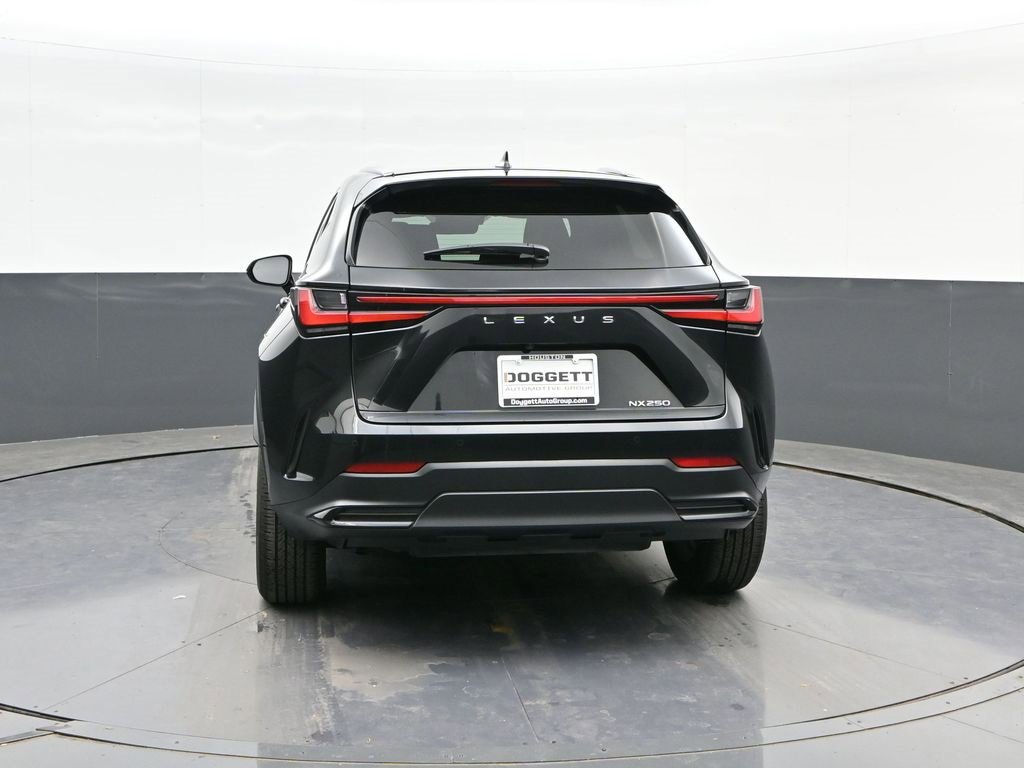 Used 2025 Lexus NX 250 FWD w/ Premium Package image 8