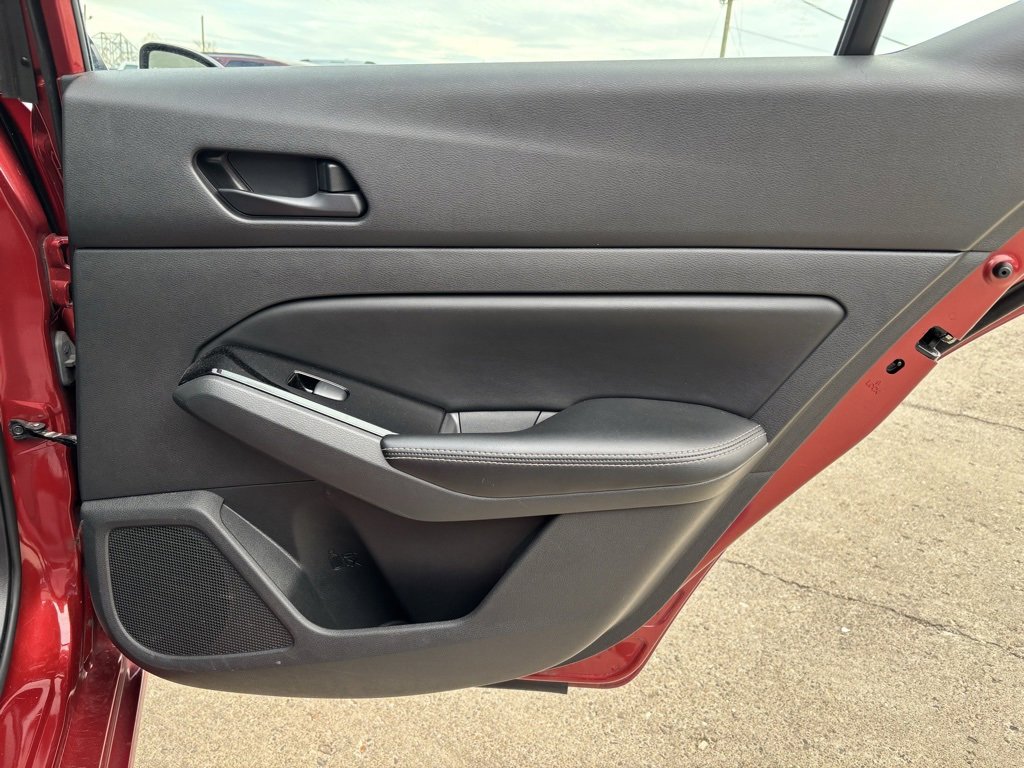 Used 2023 Nissan Altima 2.5 SV image 26