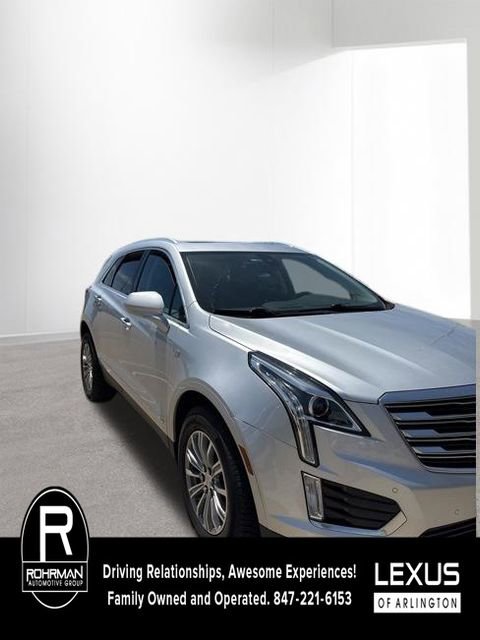 Used 2017 Cadillac XT5 Luxury w/ Driver Awareness Package AWD/4WD image 3