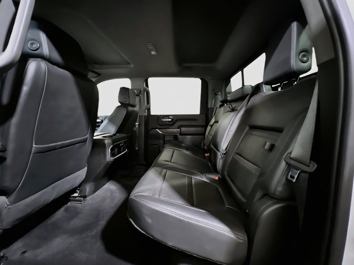 Used 2023 GMC Sierra 2500 Denali w/ Denali Ultimate Package AWD/4WD image 19