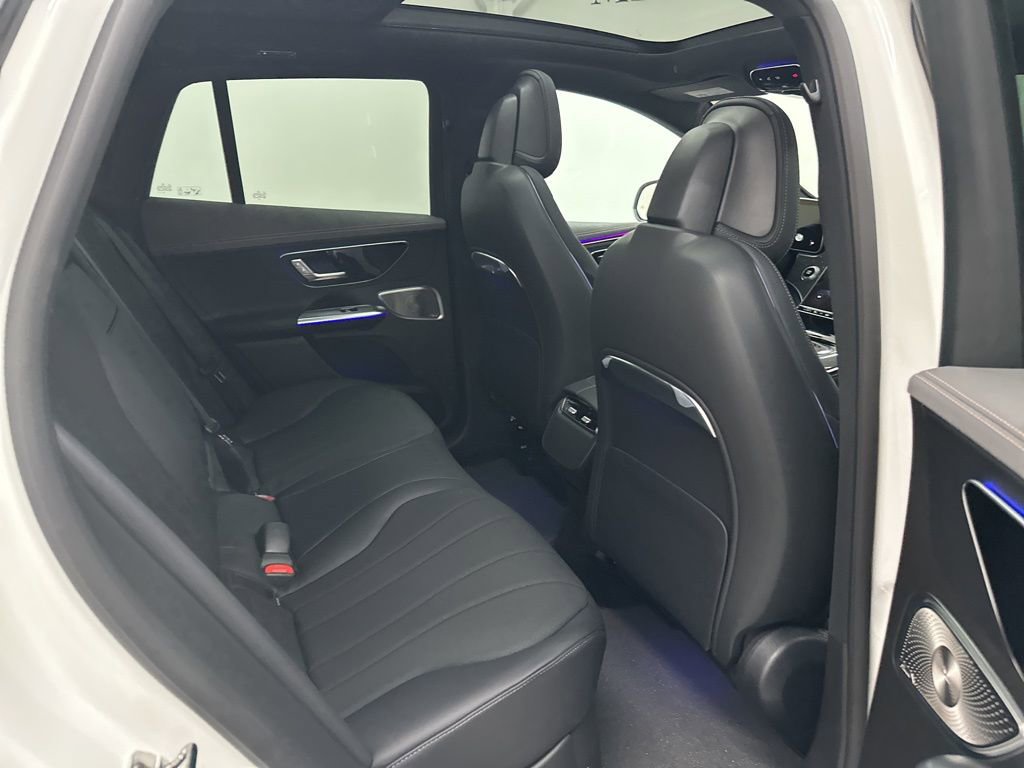 Used 2026 Mercedes-Benz EQE 320 4MATIC SUV image 24