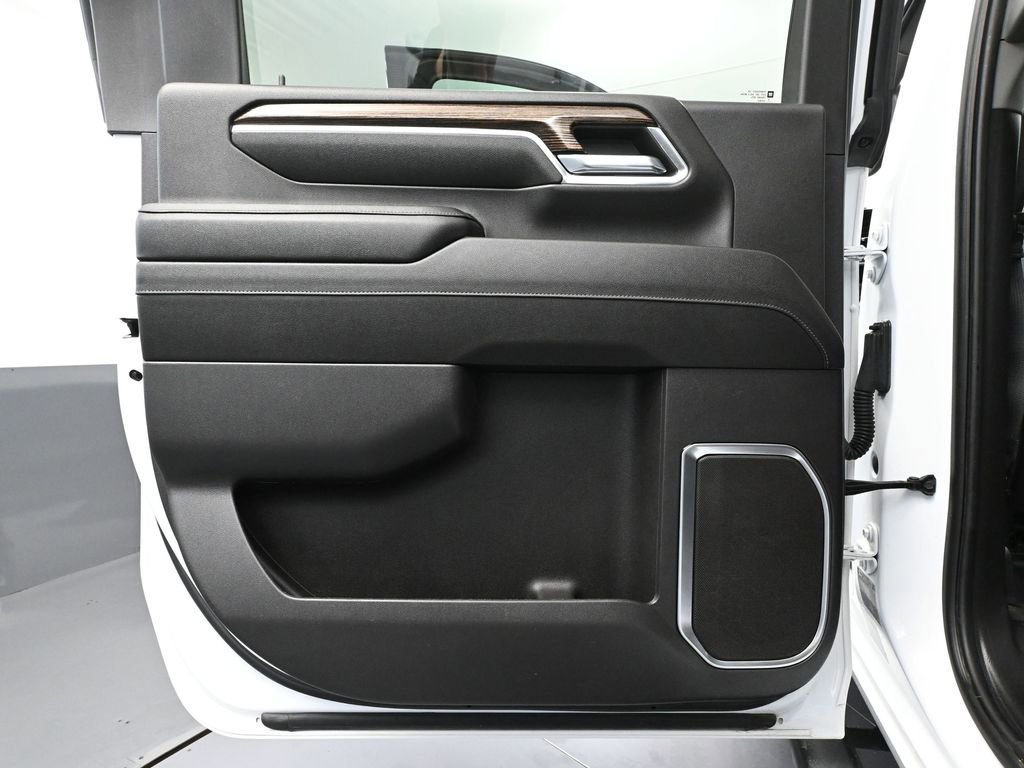 Used 2024 GMC Sierra 3500 SLE w/ SLE Convenience Package image 36