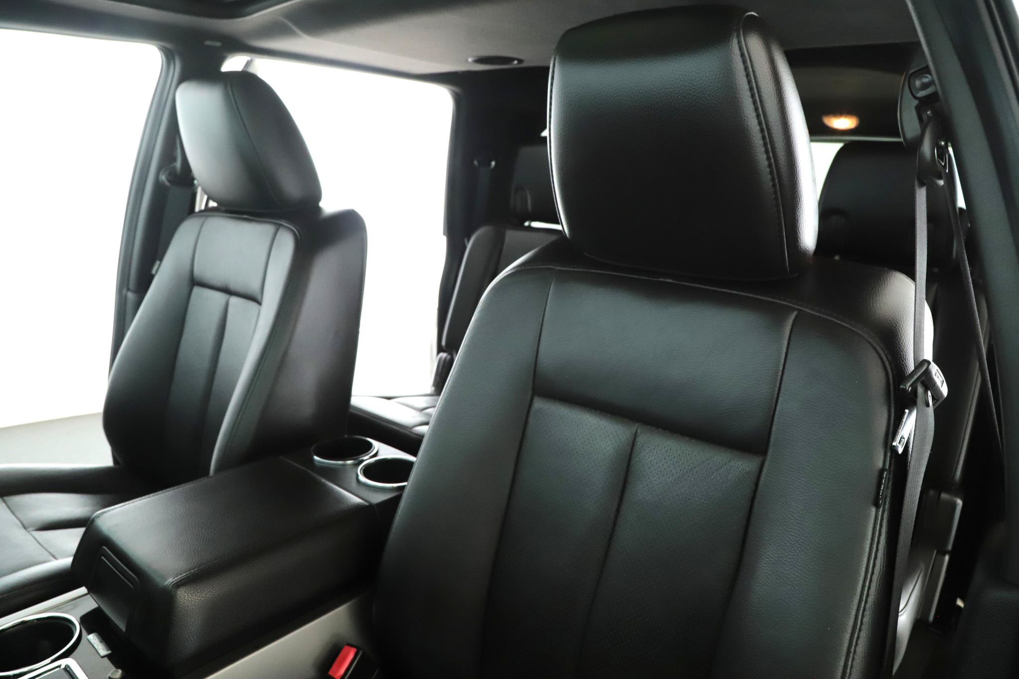 Used 2013 Ford Expedition EL Limited AWD/4WD image 4