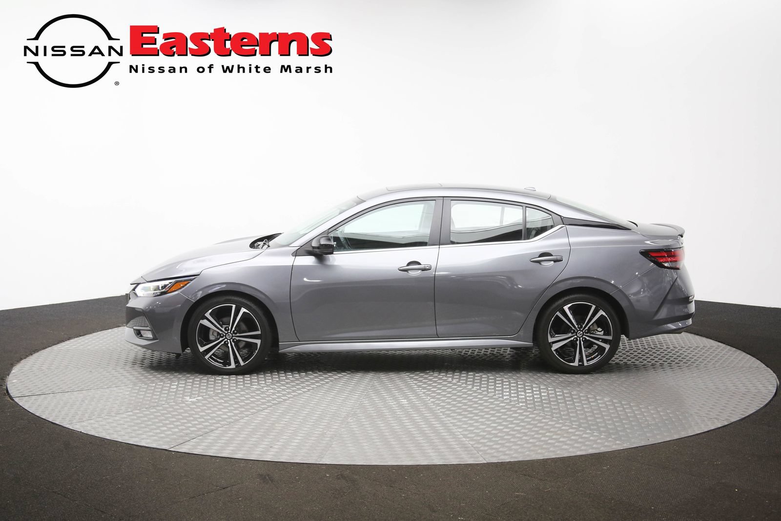 Used 2023 Nissan Sentra SR w/ SR Premium Package FWD image 60