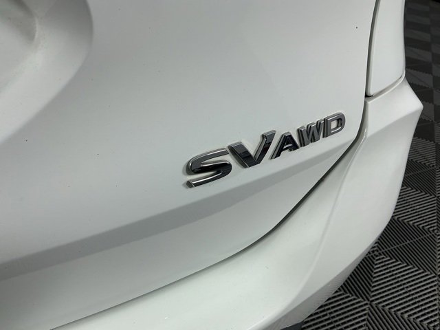 Used 2018 Nissan Rogue SV image 22