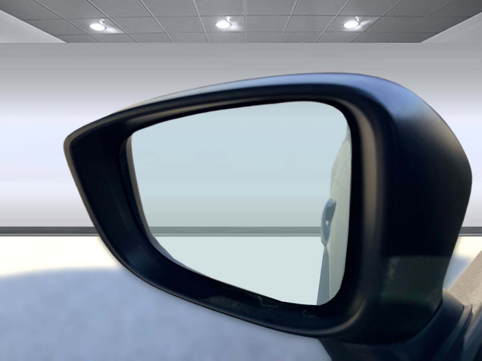 Used 2019 Toyota Yaris LE image 30