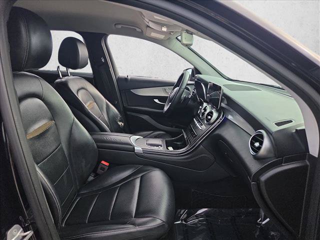 Used 2020 Mercedes-Benz GLC 300 image 18