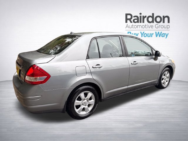 Used 2008 Nissan Versa Sedan w/ Convenience Pkg FWD image 7
