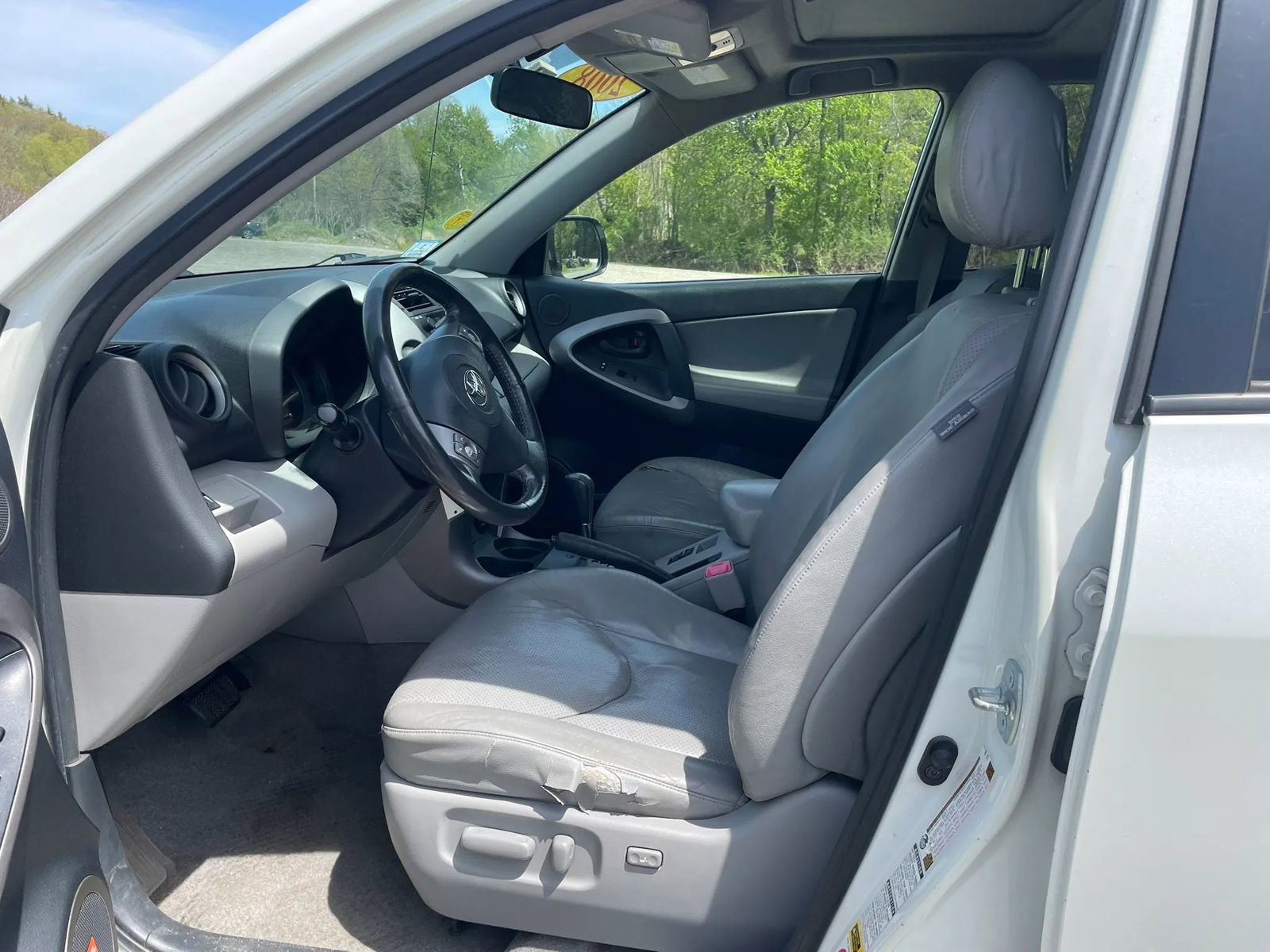 Used 2008 Toyota RAV4 Limited AWD/4WD image 5