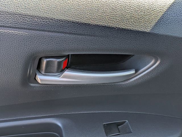 Used 2020 Toyota Corolla LE image 28