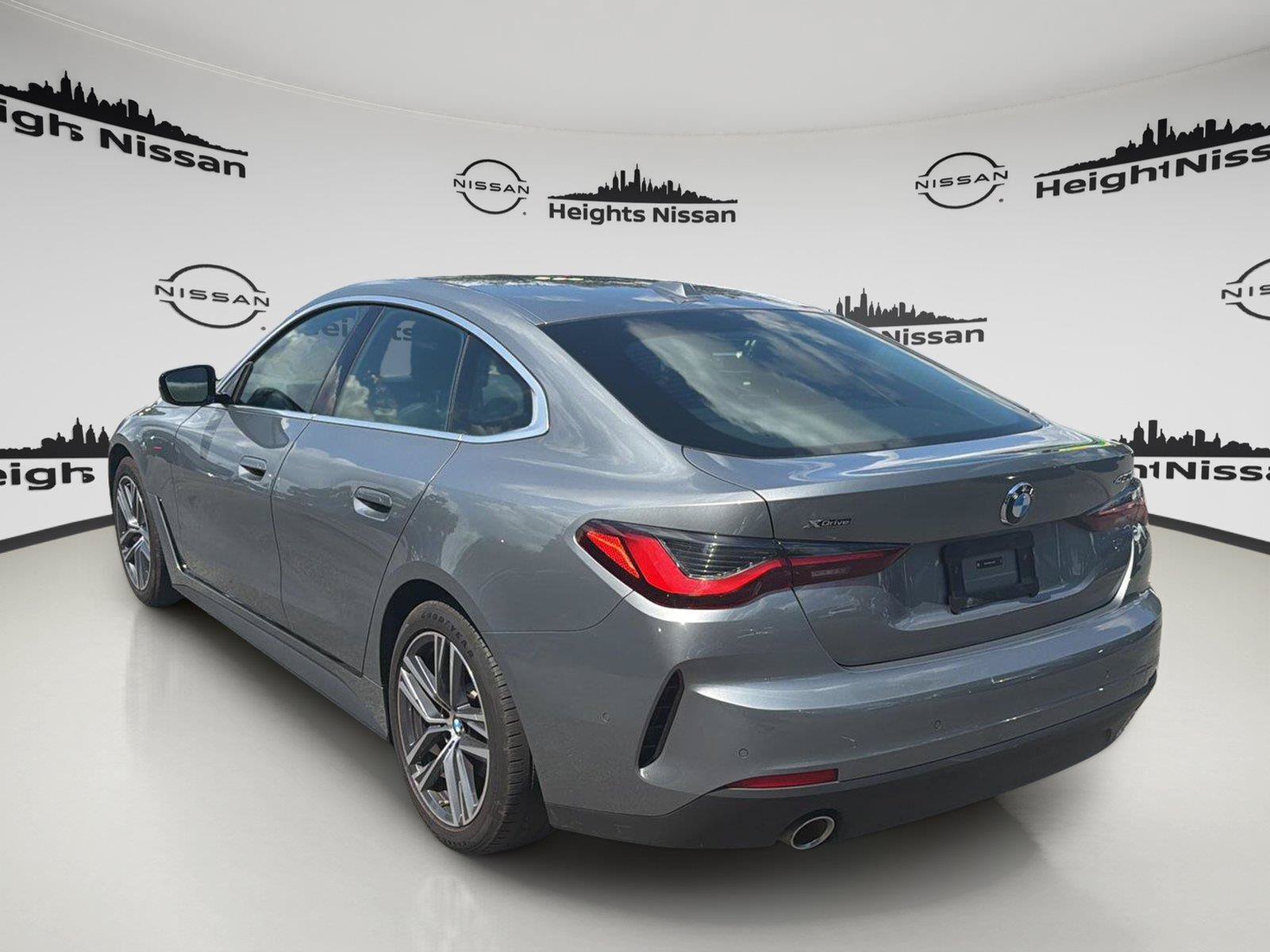 Used 2025 BMW 430i xDrive w/ Premium Package AWD/4WD image 3