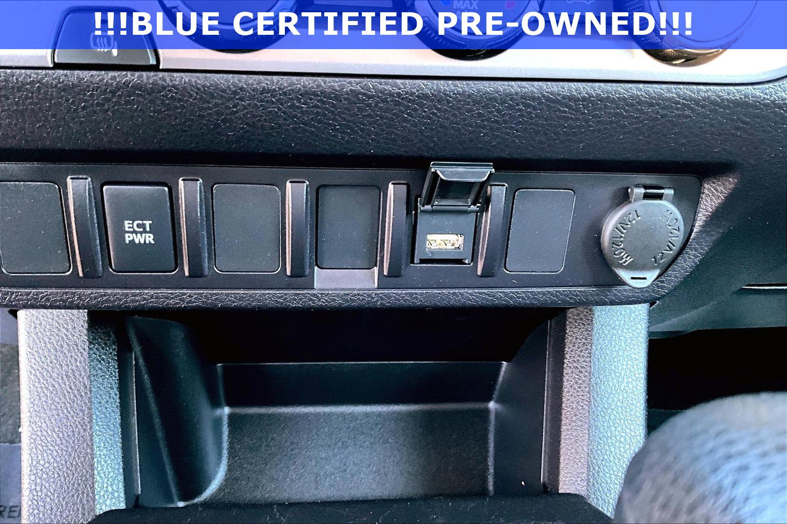 Used 2023 Toyota Tacoma SR image 17