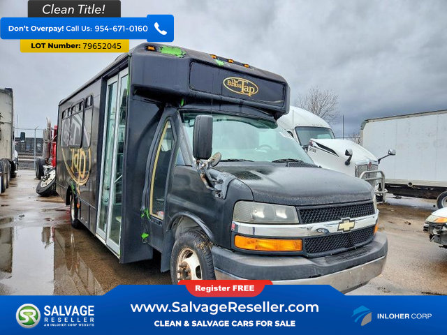 Used 2013 Chevrolet Express 4500 w/ Shuttle Bus Package RWD image 1