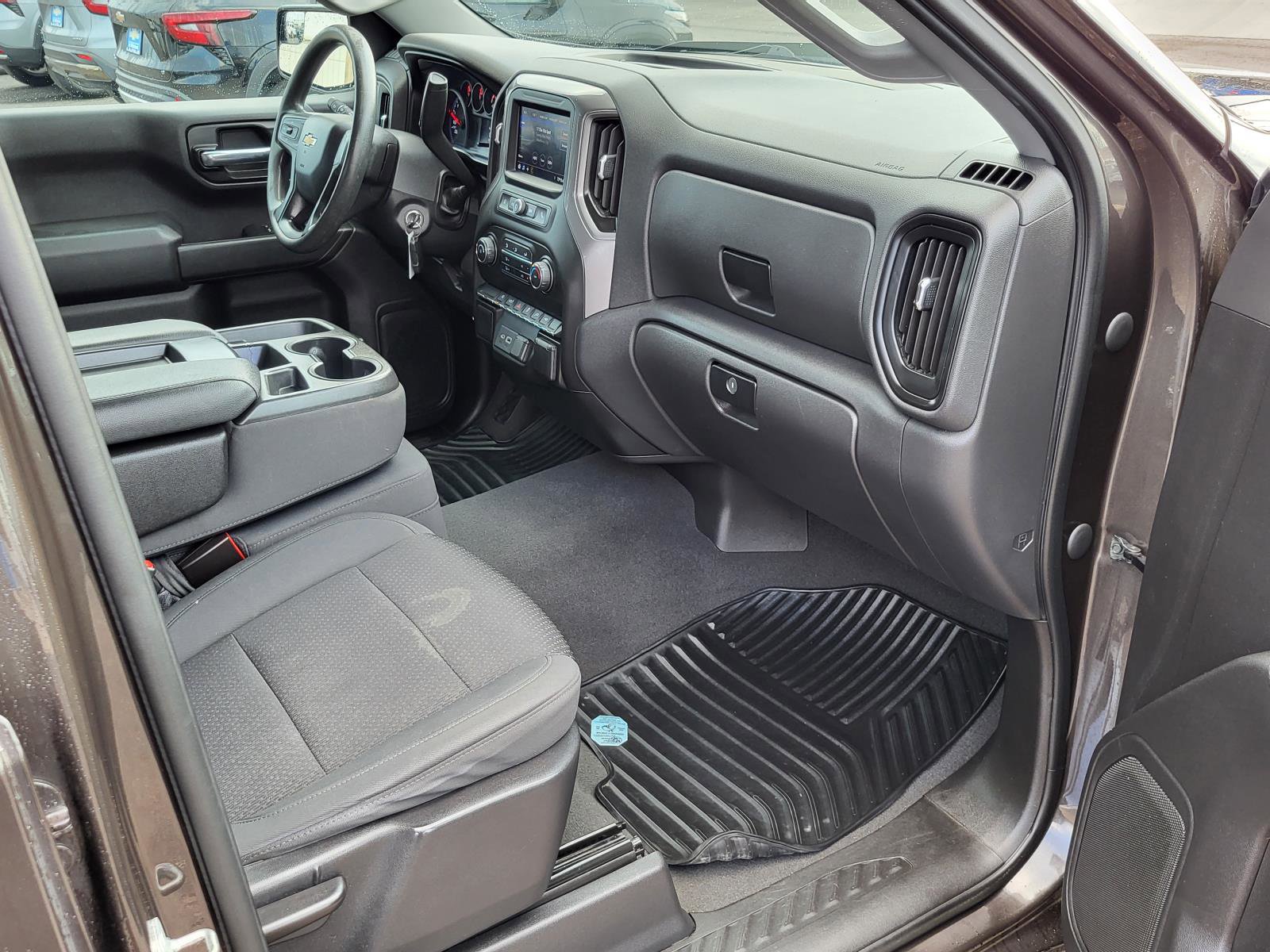 Used 2021 Chevrolet Silverado 1500 Custom image 9