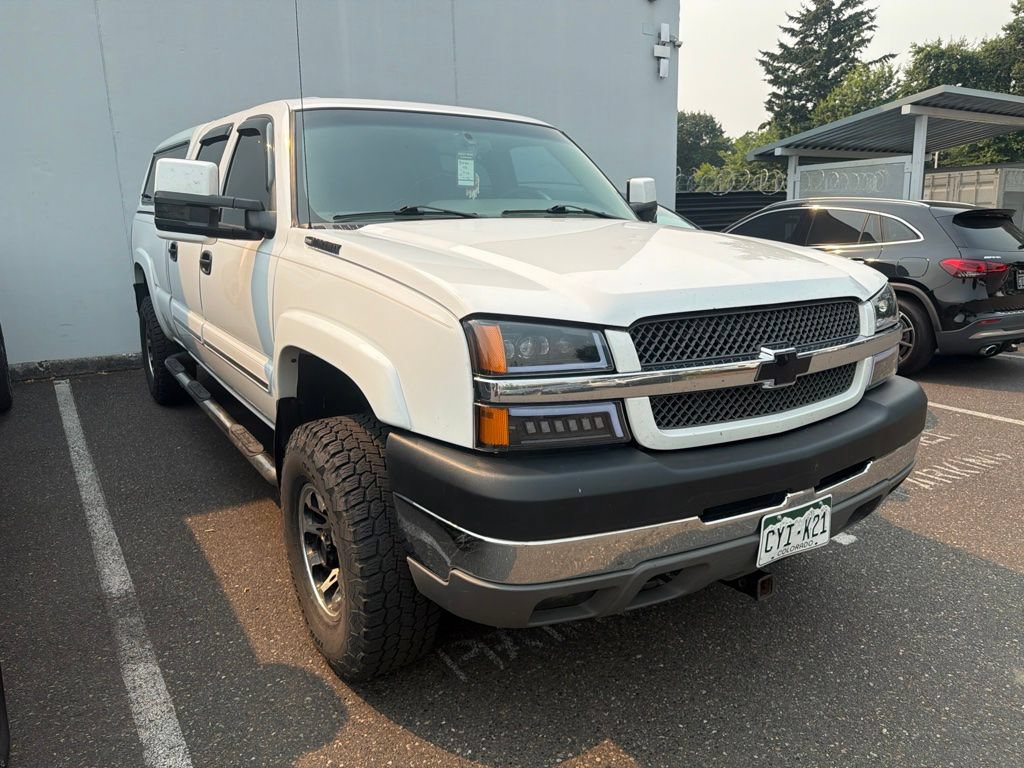 Used 2004 Chevrolet Silverado 2500 LS w/ Skid Plate Package AWD/4WD image 1