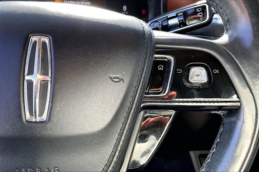 Used 2020 Lincoln Aviator Reserve w/ Elements Package Plus image 28