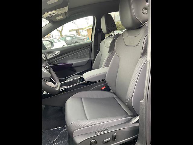 New 2025 Volkswagen ID.4 Pro S Plus AWD/4WD image 6