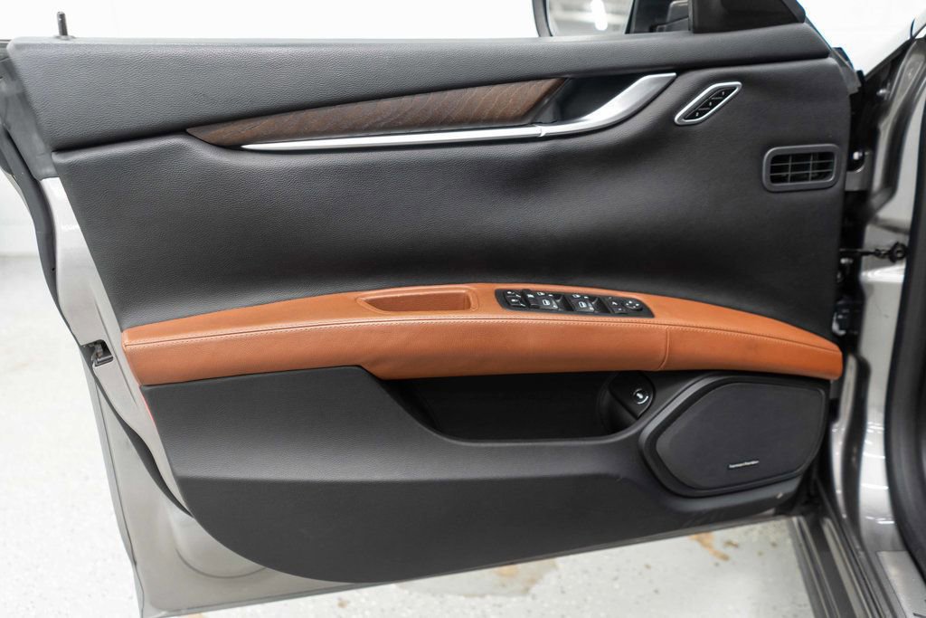 Used 2016 Maserati Ghibli S Q4 image 14