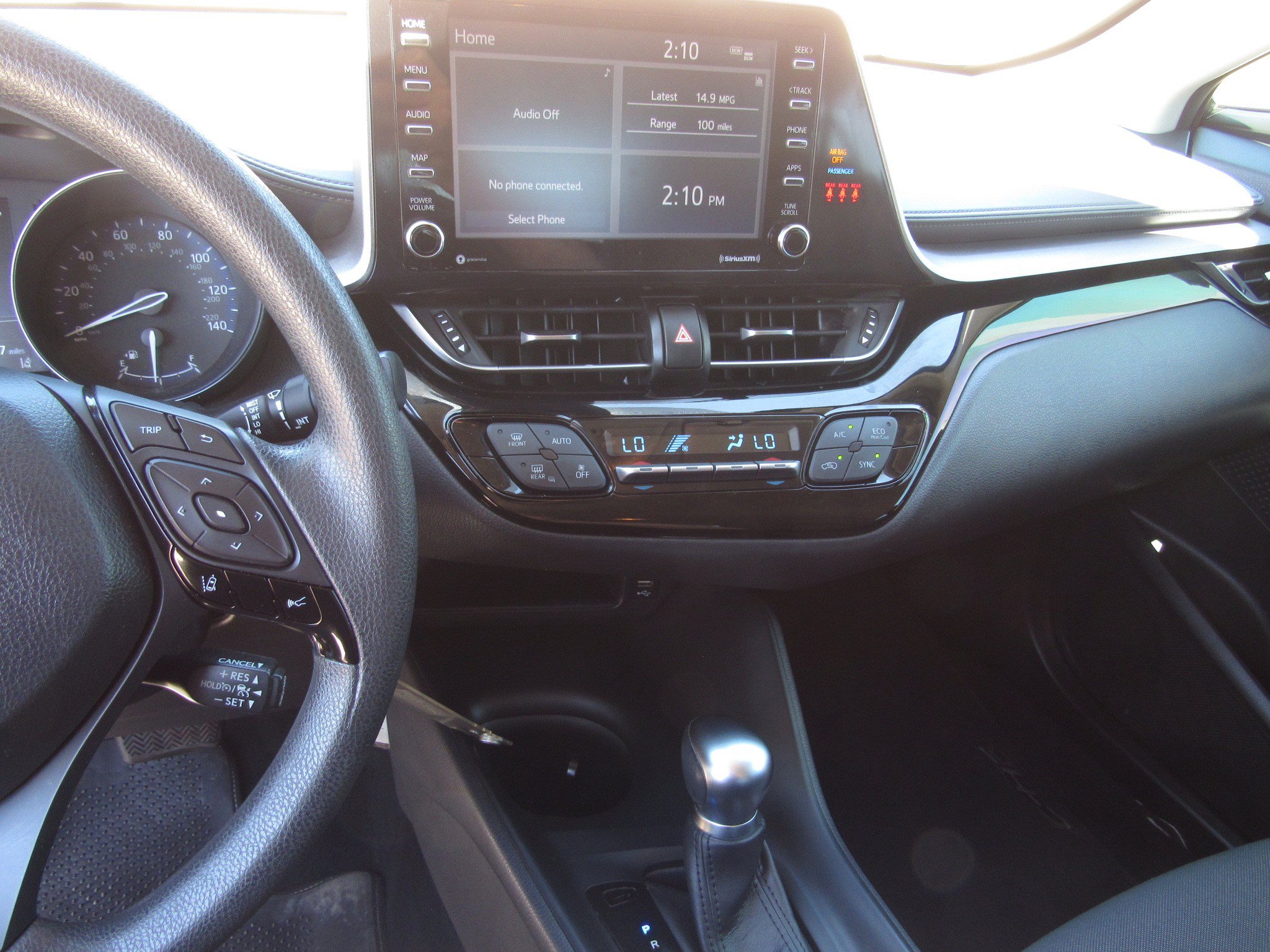 Used 2021 Toyota C-HR LE FWD image 17