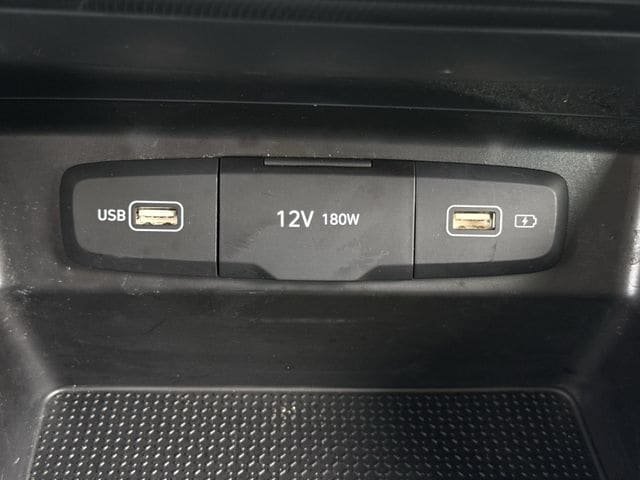 Used 2023 Hyundai Tucson SE FWD image 21