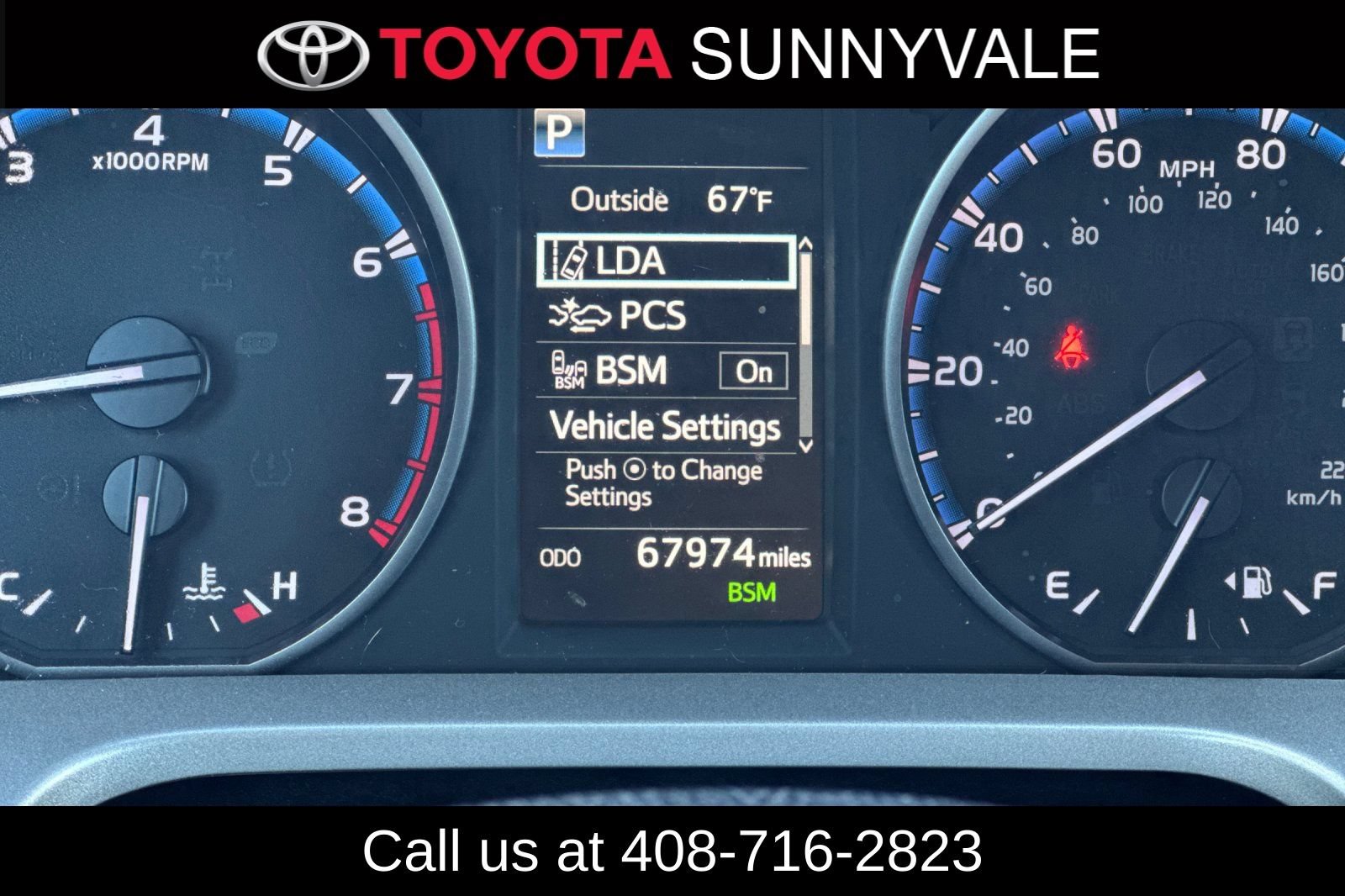 Used 2017 Toyota RAV4 XLE w/ Plus Extra Value Package FWD image 29
