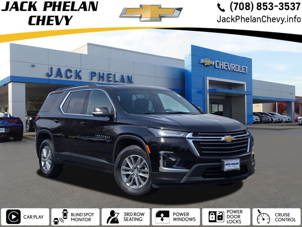 Used 2023 Chevrolet Traverse LT image 1