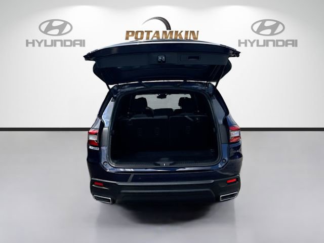 Used 2023 Honda Pilot Sport image 24