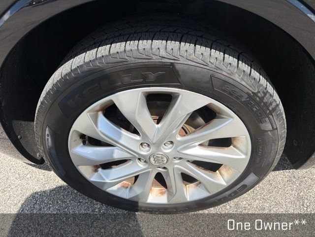 Used 2017 Buick Envision Premium w/ Driver Confidence Package AWD/4WD image 18