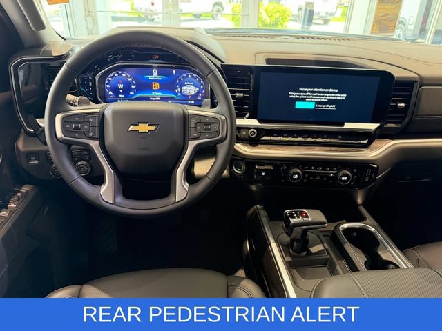 Used 2025 Chevrolet Silverado 1500 LTZ w/ LTZ Premium Package AWD/4WD image 10