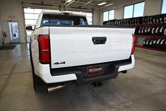 Used 2024 Toyota Tacoma TRD Off-Road w/ TRD Off Road Premium Package AWD/4WD image 7