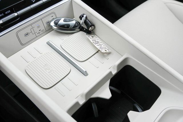 New 2026 Hyundai Santa Fe SEL image 18