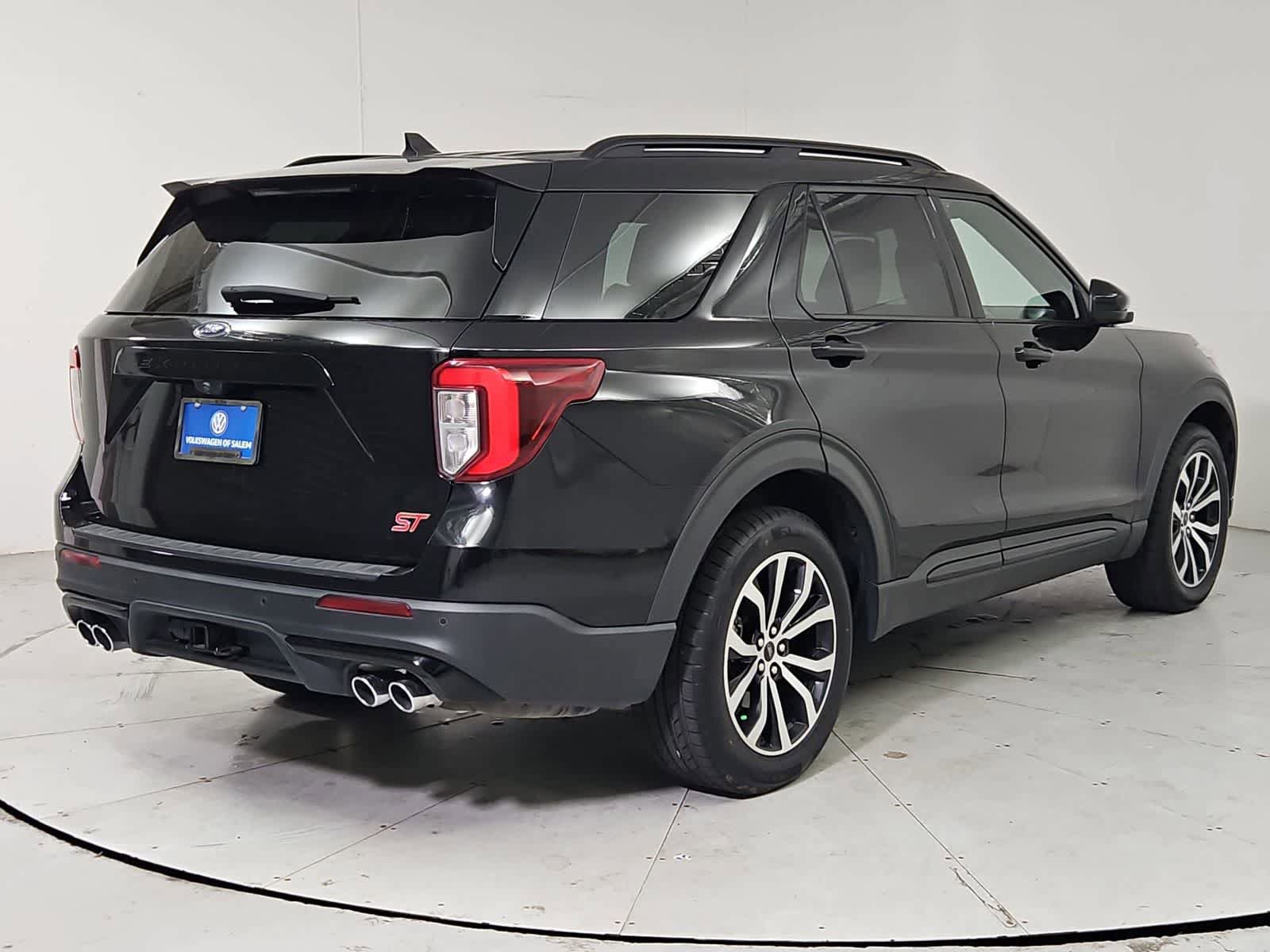 Used 2022 Ford Explorer ST AWD/4WD image 6