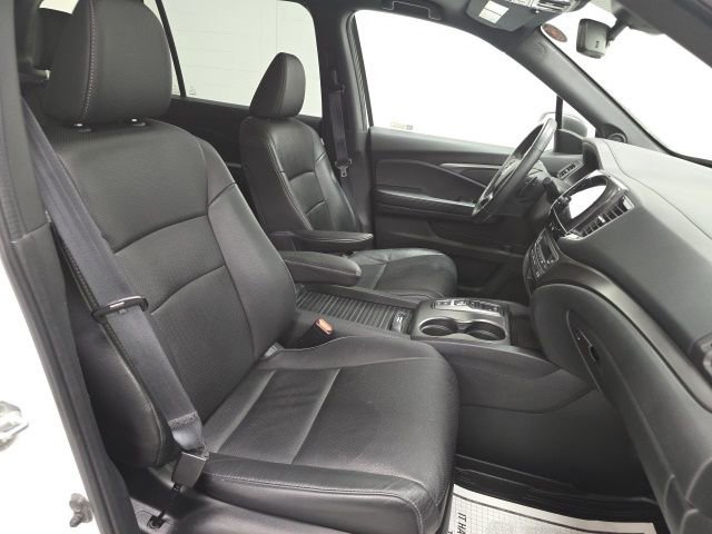 Used 2023 Honda Passport EX-L image 30