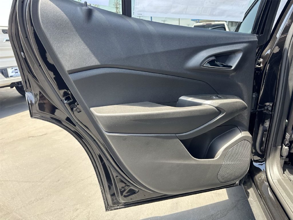 New 2026 Chevrolet Trax RS w/ Driver Confidence Package FWD image 25