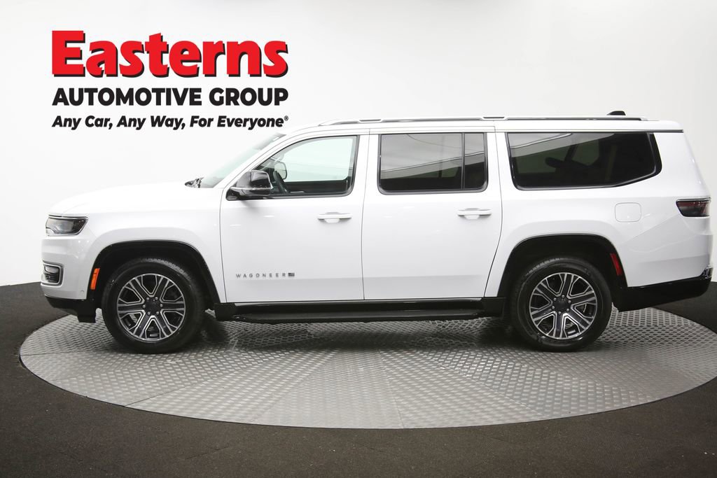 Used 2024 Jeep Wagoneer L Series II w/ Flexible Seating Group RWD image 63