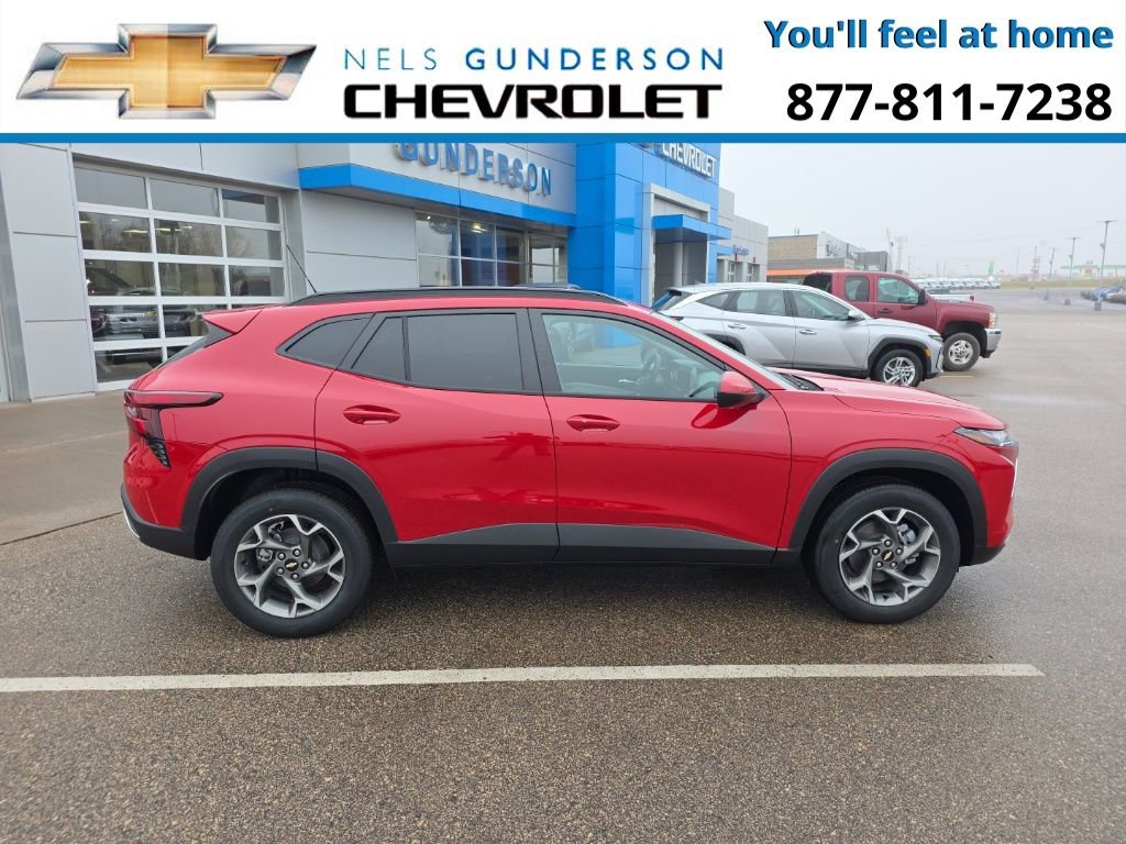 New 2026 Chevrolet Trax LT w/ Sunroof Package image 8