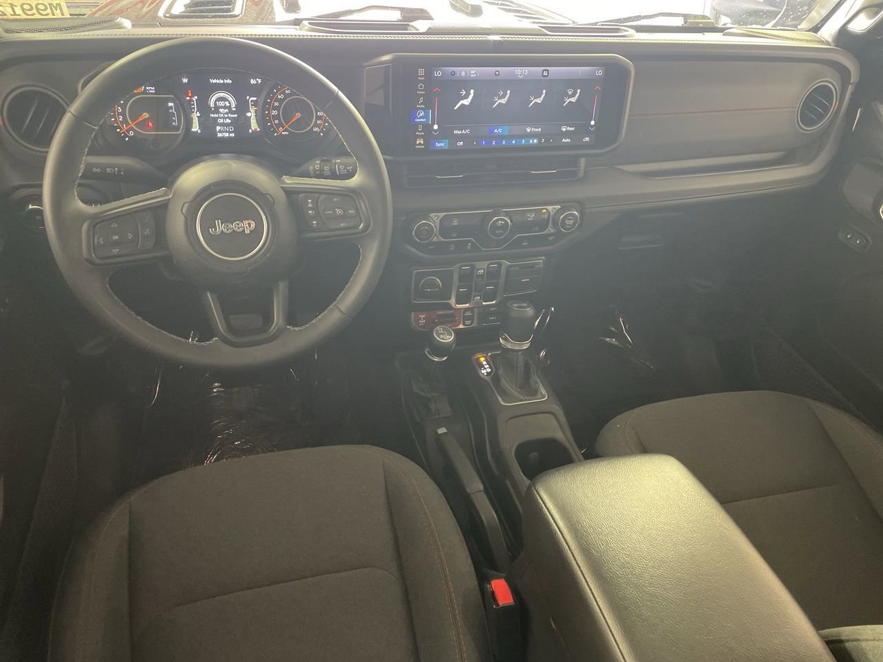 Used 2025 Jeep Wrangler Unlimited Rubicon image 20