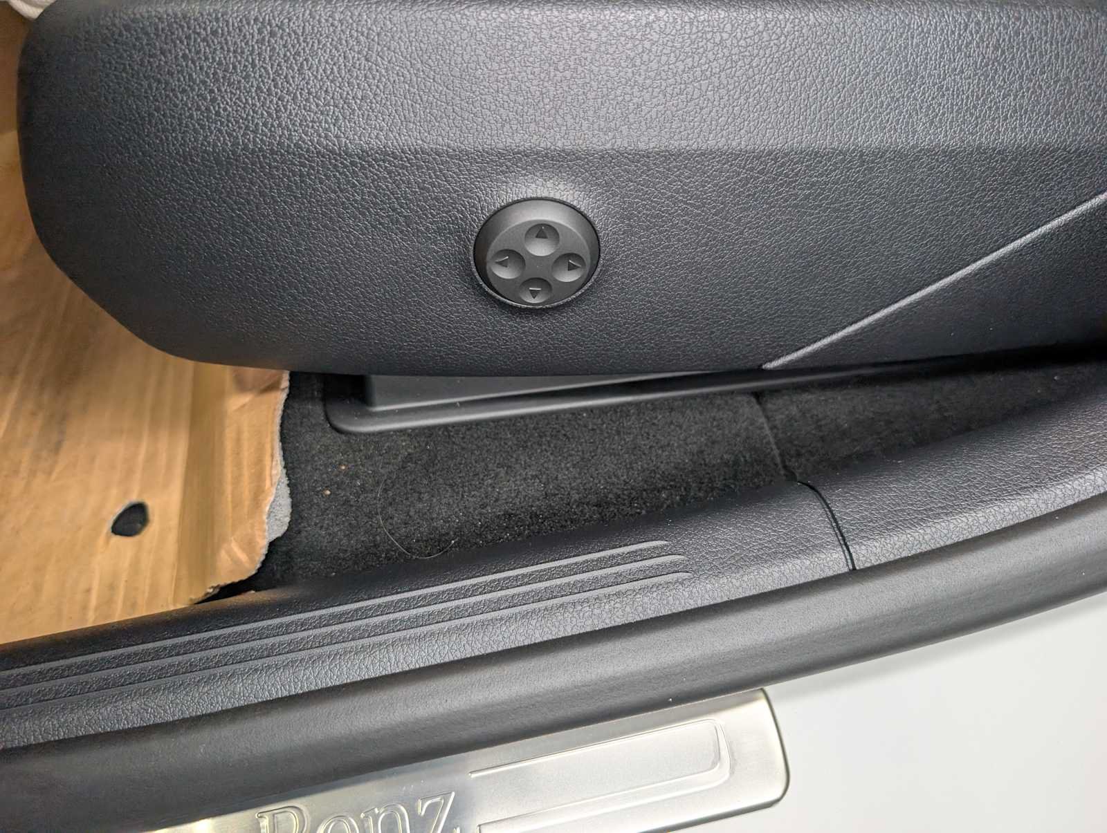 New 2026 Mercedes-Benz GLC 300 4MATIC image 27