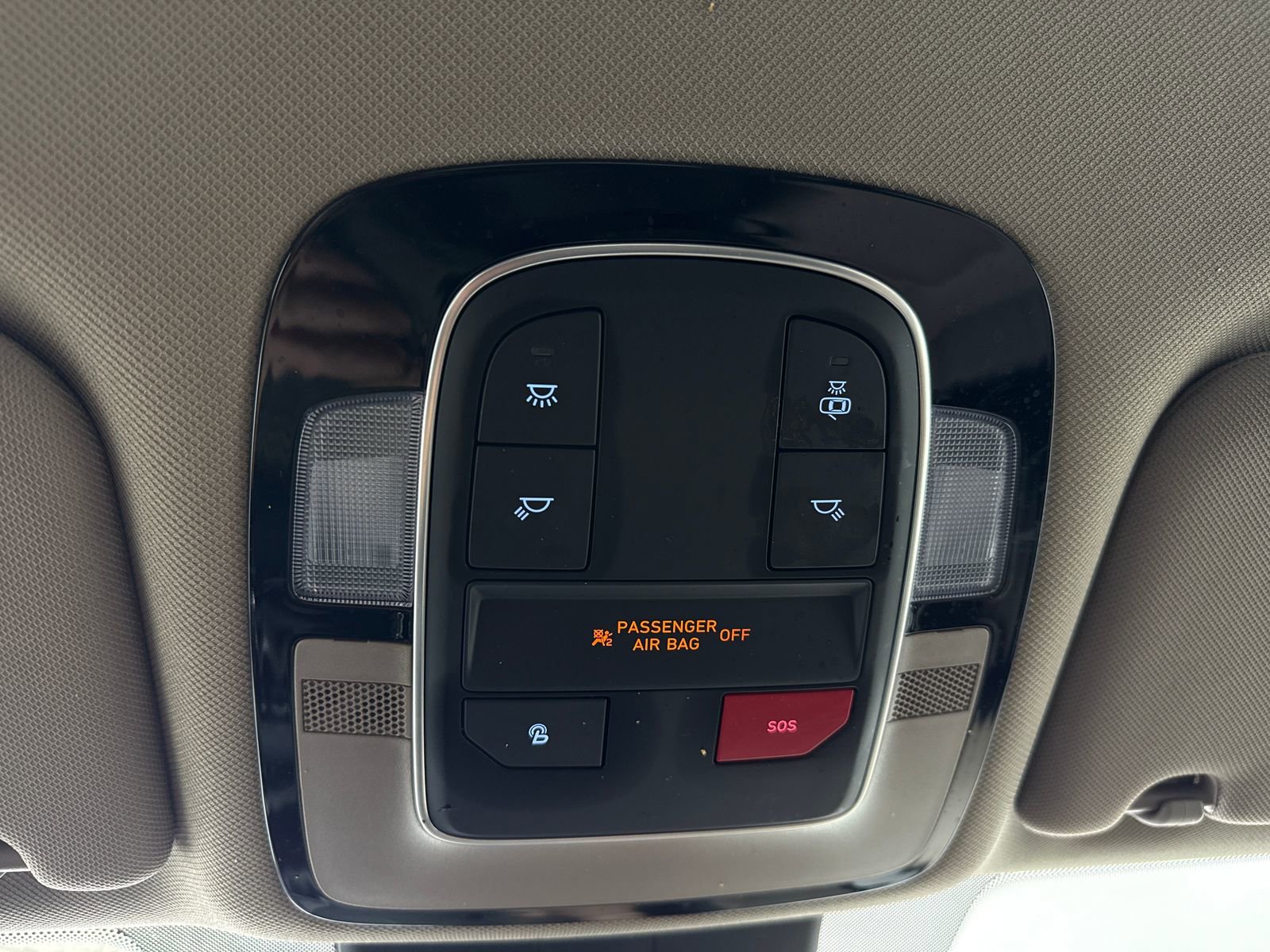 Used 2023 Hyundai Santa Fe SEL AWD/4WD image 35